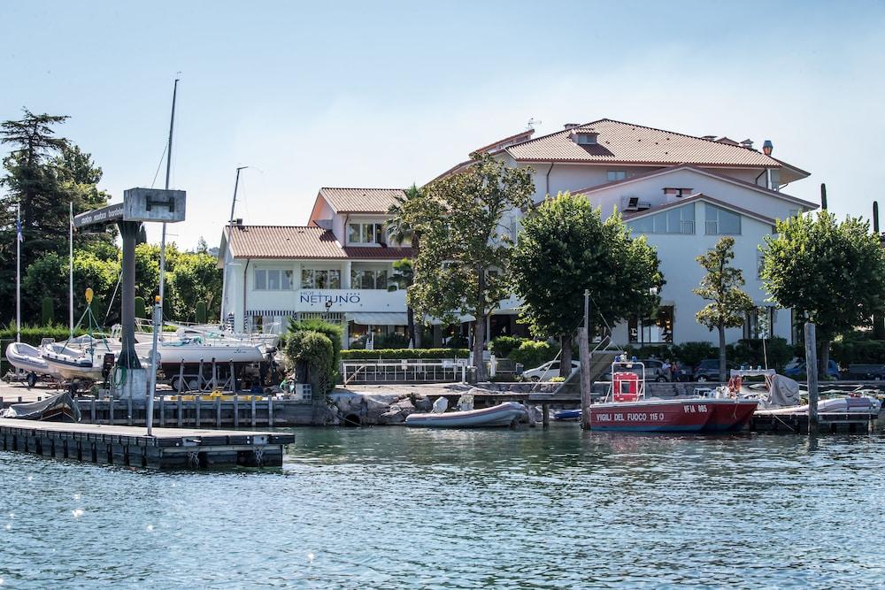 Hotel Nettuno Bardolino Buitenkant foto