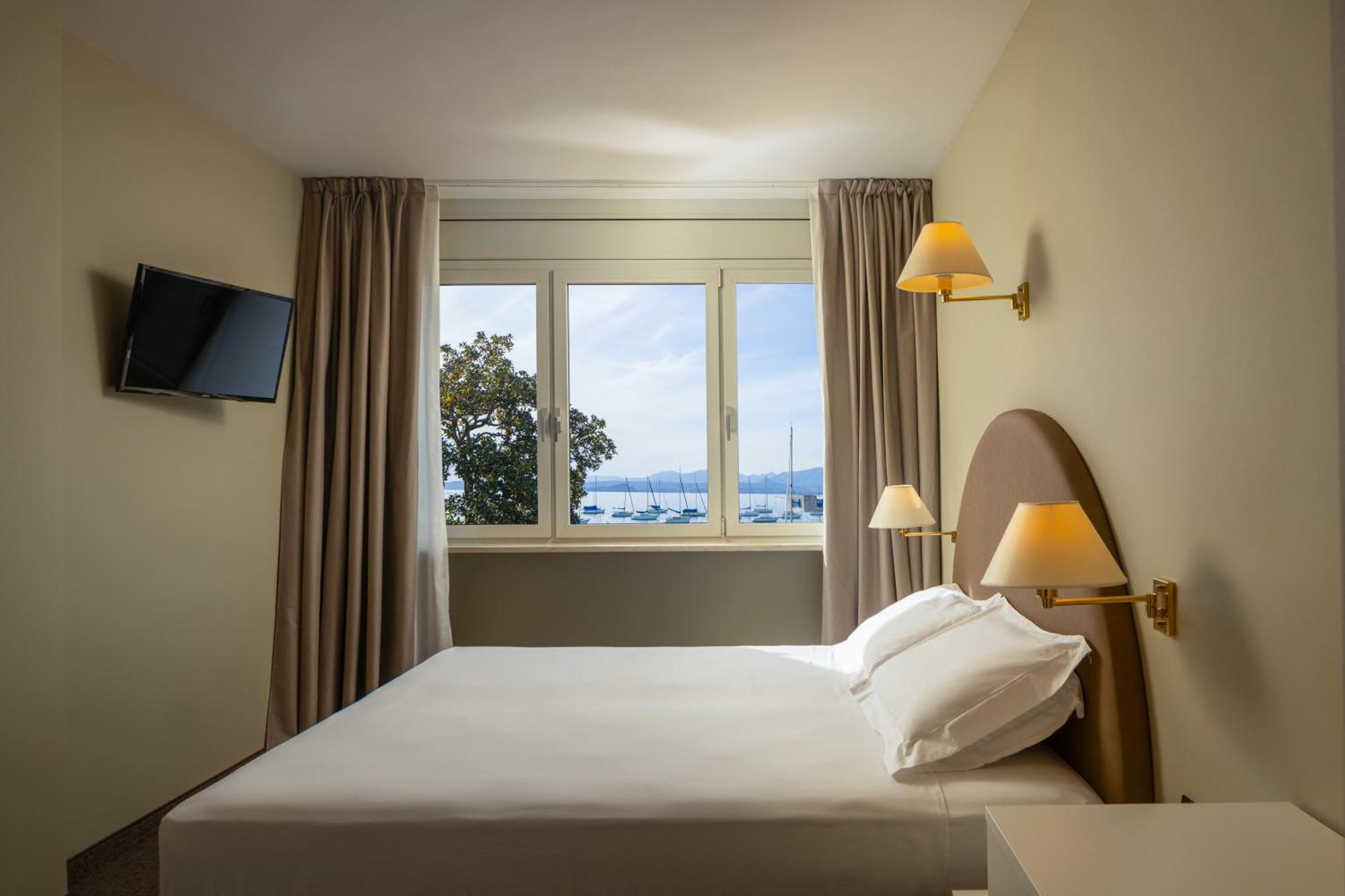 Hotel Nettuno Bardolino Buitenkant foto