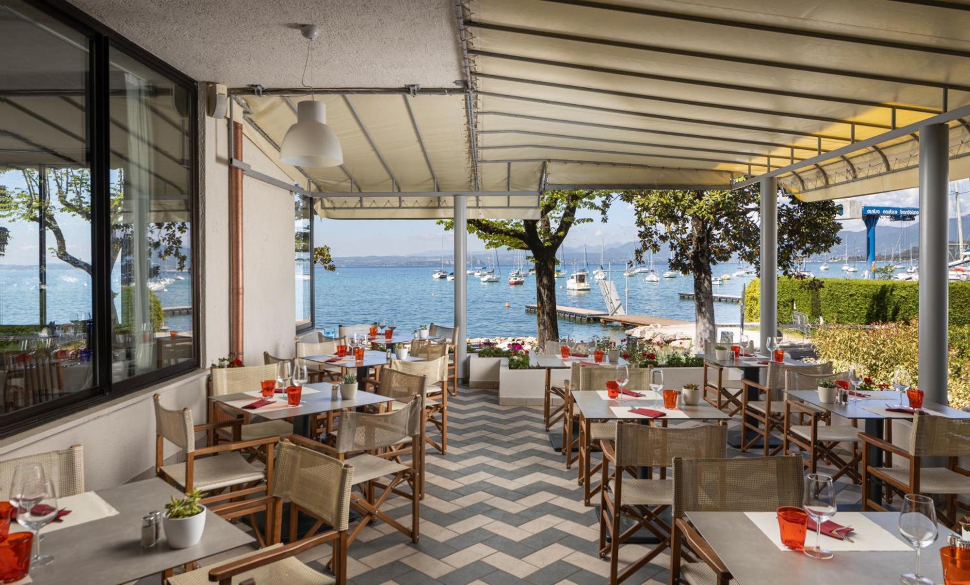 Hotel Nettuno Bardolino Buitenkant foto