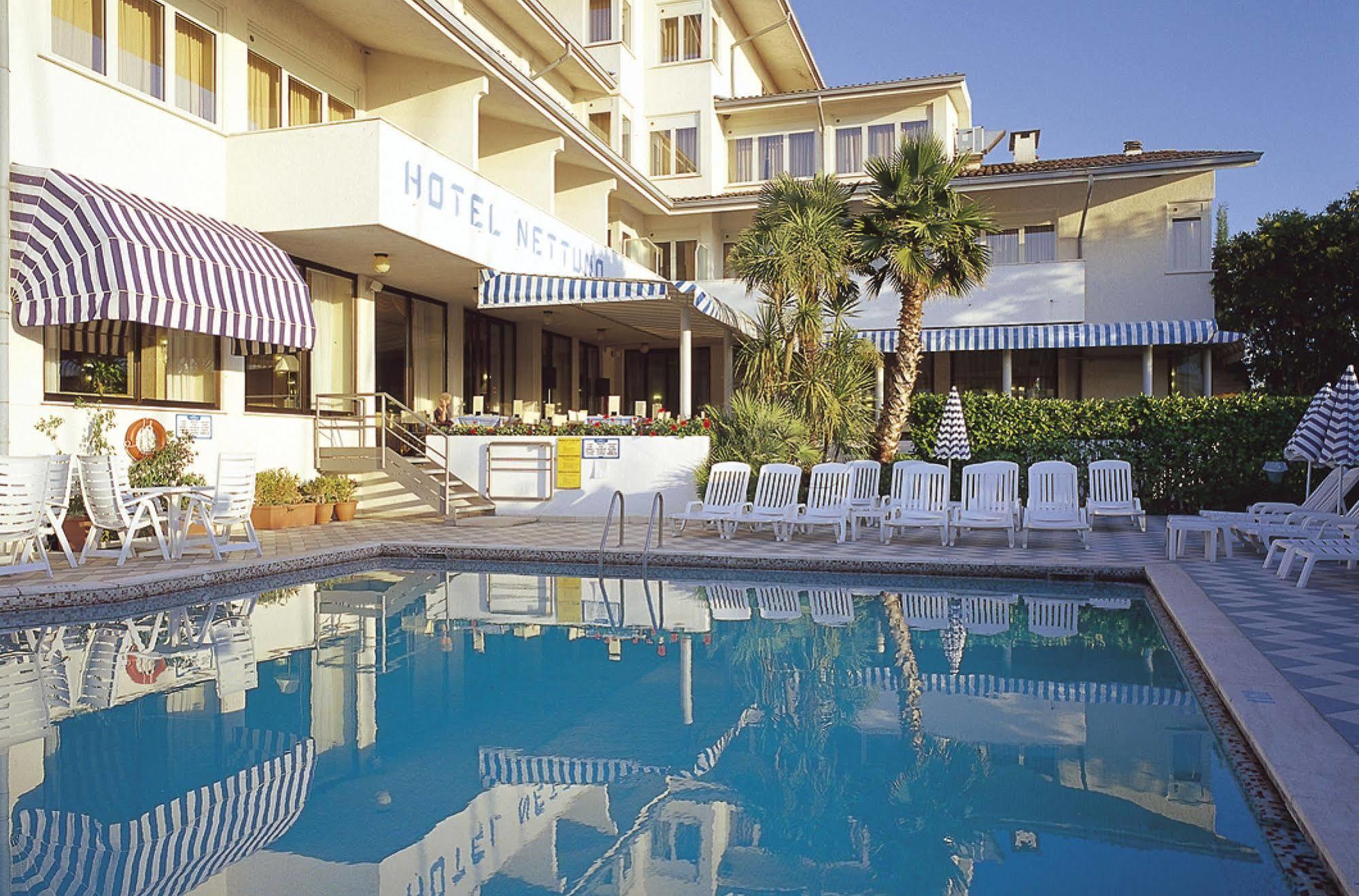 Hotel Nettuno Bardolino Buitenkant foto